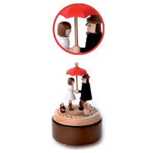 WOODERFUL LIFE CARILLON LOVERS INNAMORATI SOTTO LA PIOGGIA SAN VALENTINO