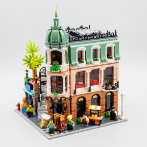 LEGO ICONS BOUTIQUE HOTEL