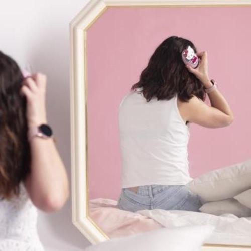 SPAZZOLA DISTRICANTE HELLO KITTY