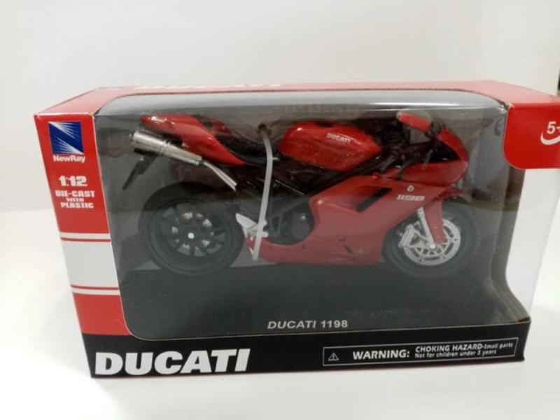 MOTO DUCATI 1:12 1198  ROSSO