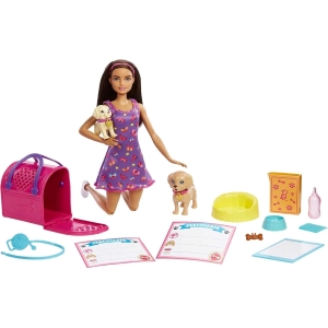 BARBIE - CUCCIOLI ADOTTATI PLAYSET CON BAMBOLA CASTANA VESTITA DI VIOLA, 2 CUCCIOLI, ANIMALE E TAPPETINO PER LA PIPÌ
