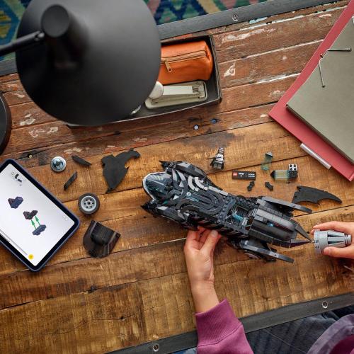 LEGO SUPER HEROES BATMAN - BATMOBILE BATMAN FOREVER