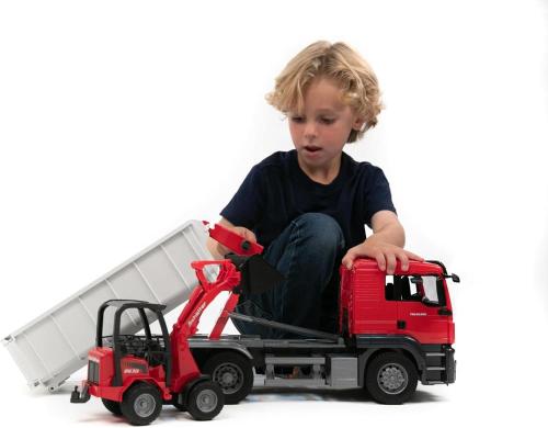 BRUDER MAN TGS CAMION CON MINI SCAVATORE LIEBHE