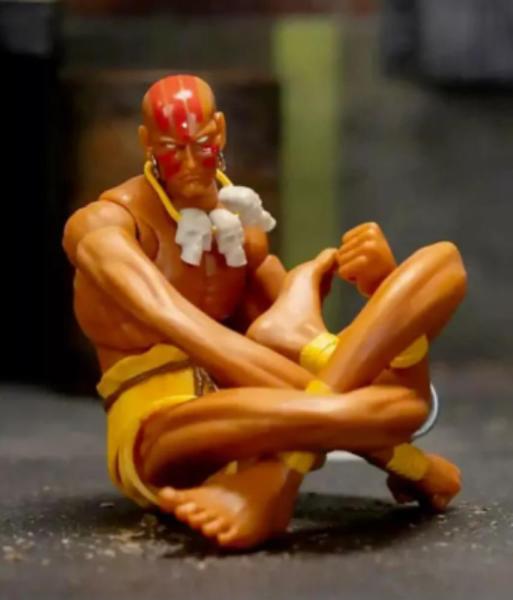 STREET FIGHTER II ACTION FIGURE DHALSIM 15 CM