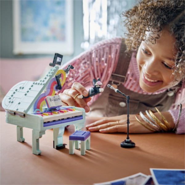 LEGO CREATOR PIANOFORTE DECORATIVO CON GATTO