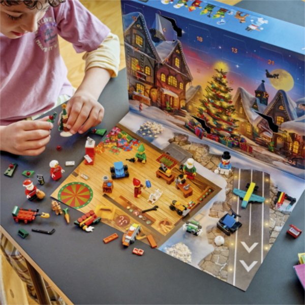 LEGO CITY OCCASIONS CALENDARIO DELL’AVVENTO 2026