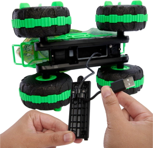 HOT WHEELS MONSTER TRUCKS RADIOCOMANDATO IN SCALA 1:15 GREAT BITE