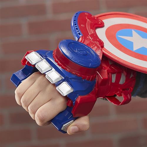 AVENGERS CAPTAIN AMERICA BLAST POWER MOVES SCUDO
