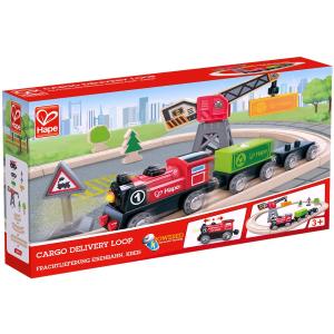 PISTA CON LOCOMOTIVA A BATTERIA E GRU